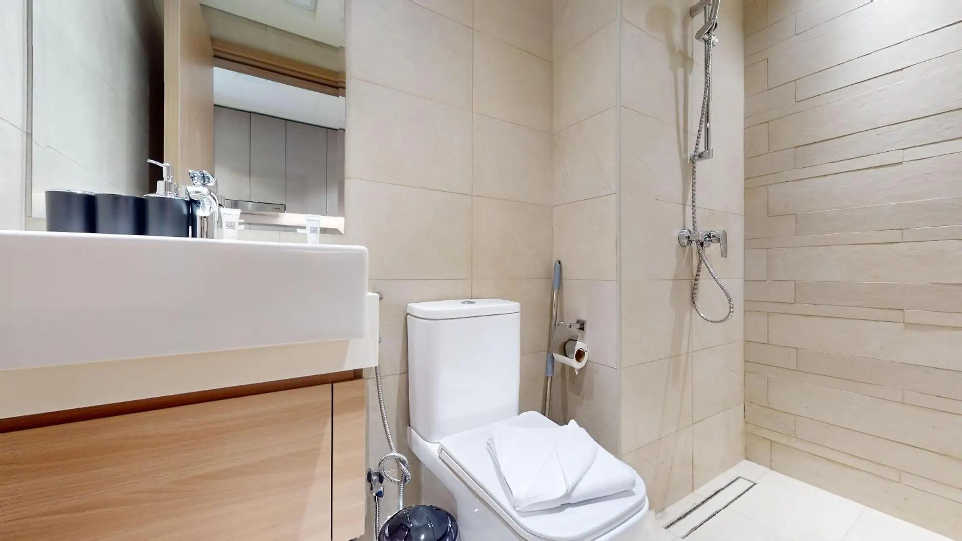 Primestay - Refined Studio In Azizi Riviera - Al Meydan Dubai Apartment